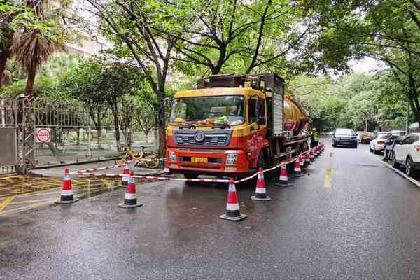 豐臺五里店抽化糞池污水排放